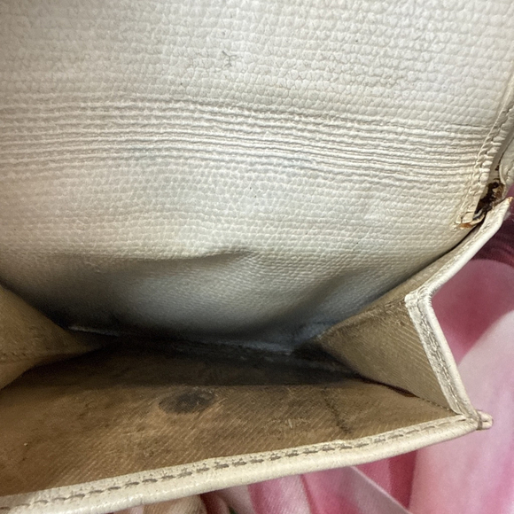 Chanel Caviar Leather Skin Coco Chanel Bi Fold Beige Wallet Vintage Authentic - Picture 9 of 11